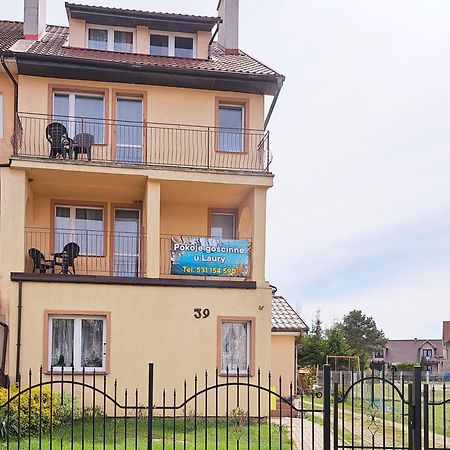 Pokoje Goscinne U Laury Rewal Exterior foto