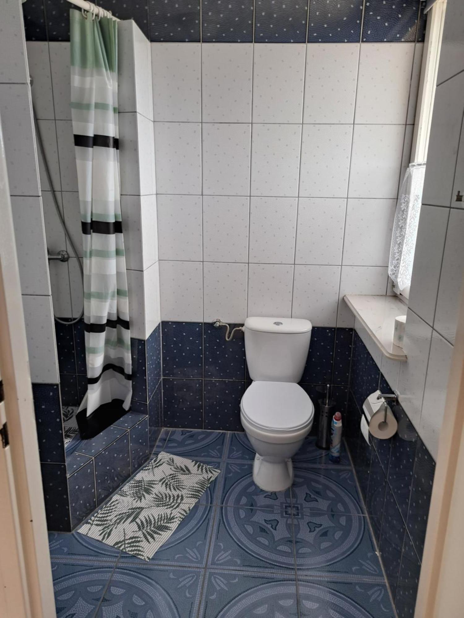 Pokoje Goscinne U Laury Rewal Exterior foto